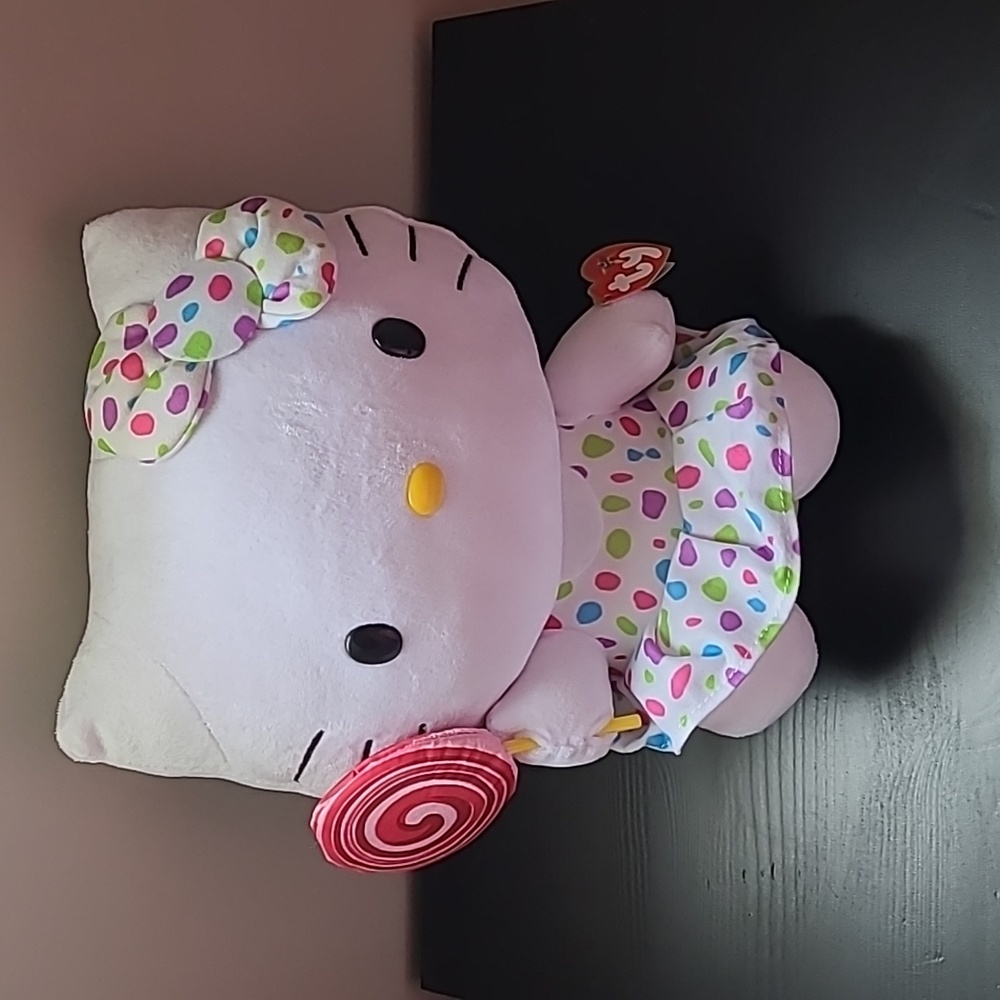 Hello kitty plush